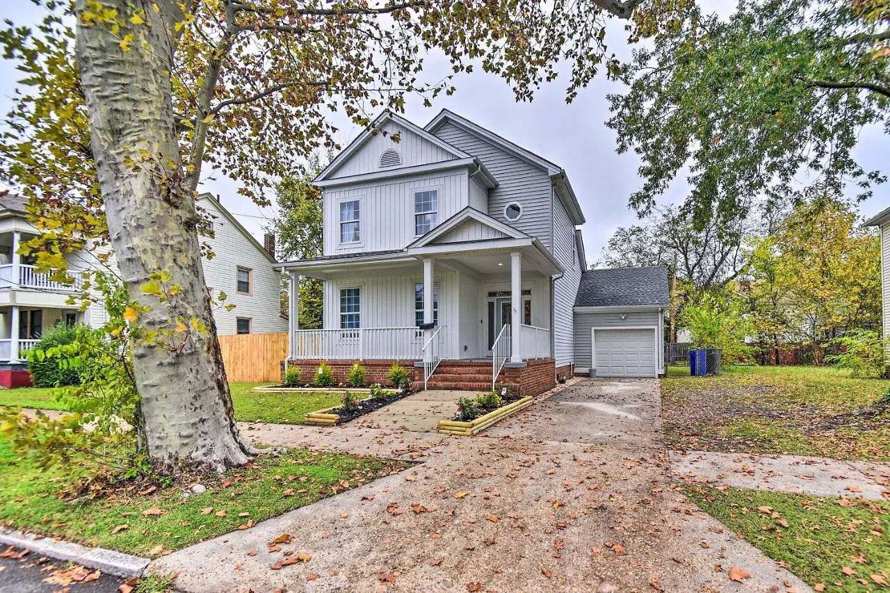 Holiday home Bright Norfolk Home With Deck Less Than 3 Mi To Town! United States